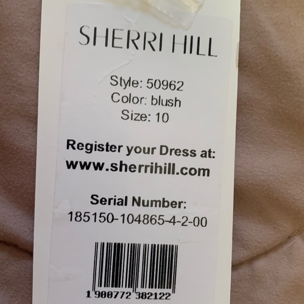 Sherri Hill prom dress - Picture 5 of 12